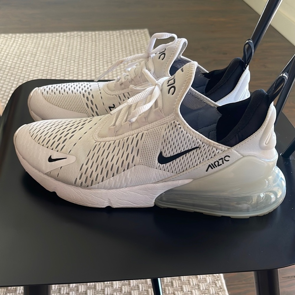 Nike Men's Air Max 270 Shoes